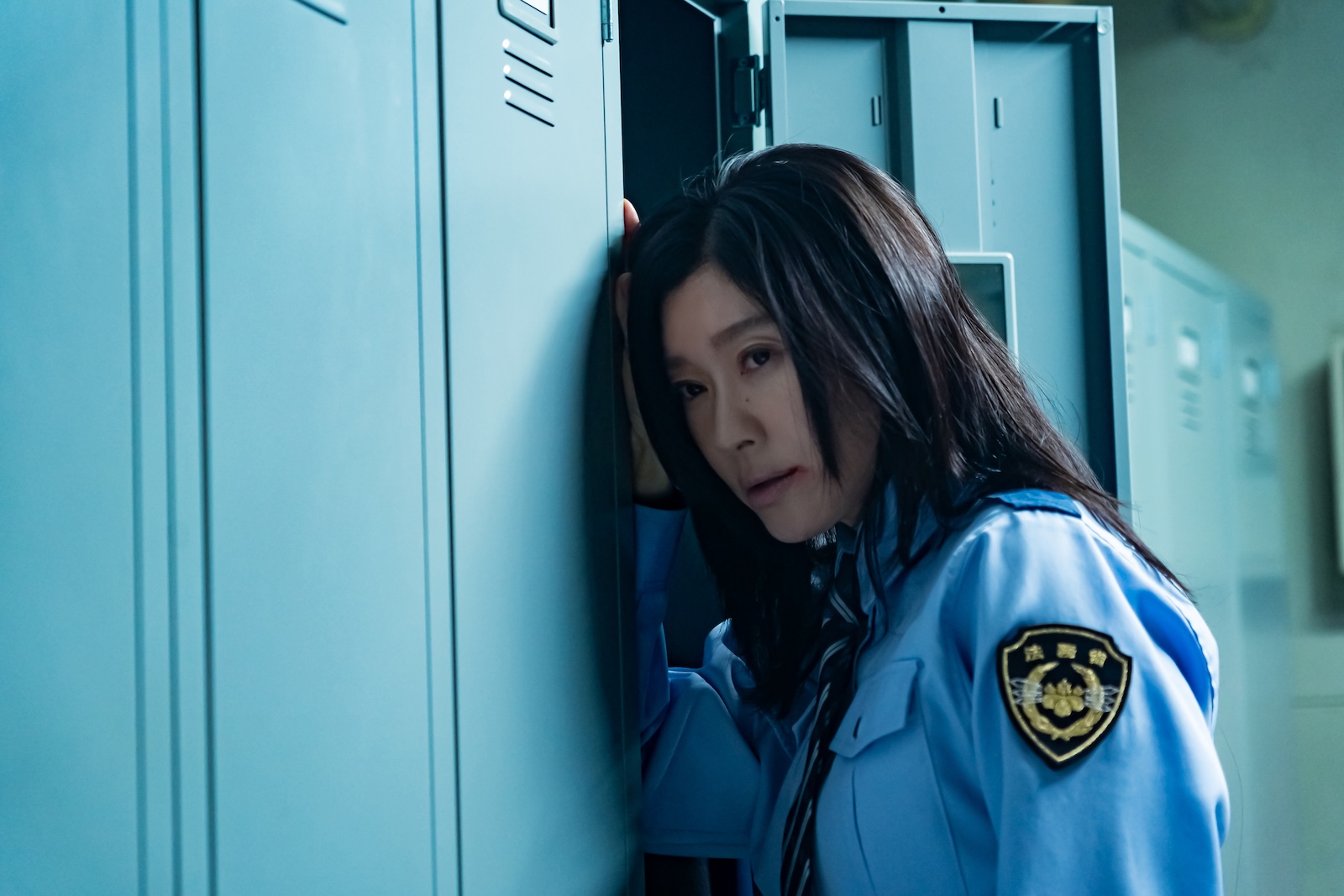 日曜ドラマ『パンチドランク・ウーマン-脱獄まであと××日-』に出演する篠原涼子