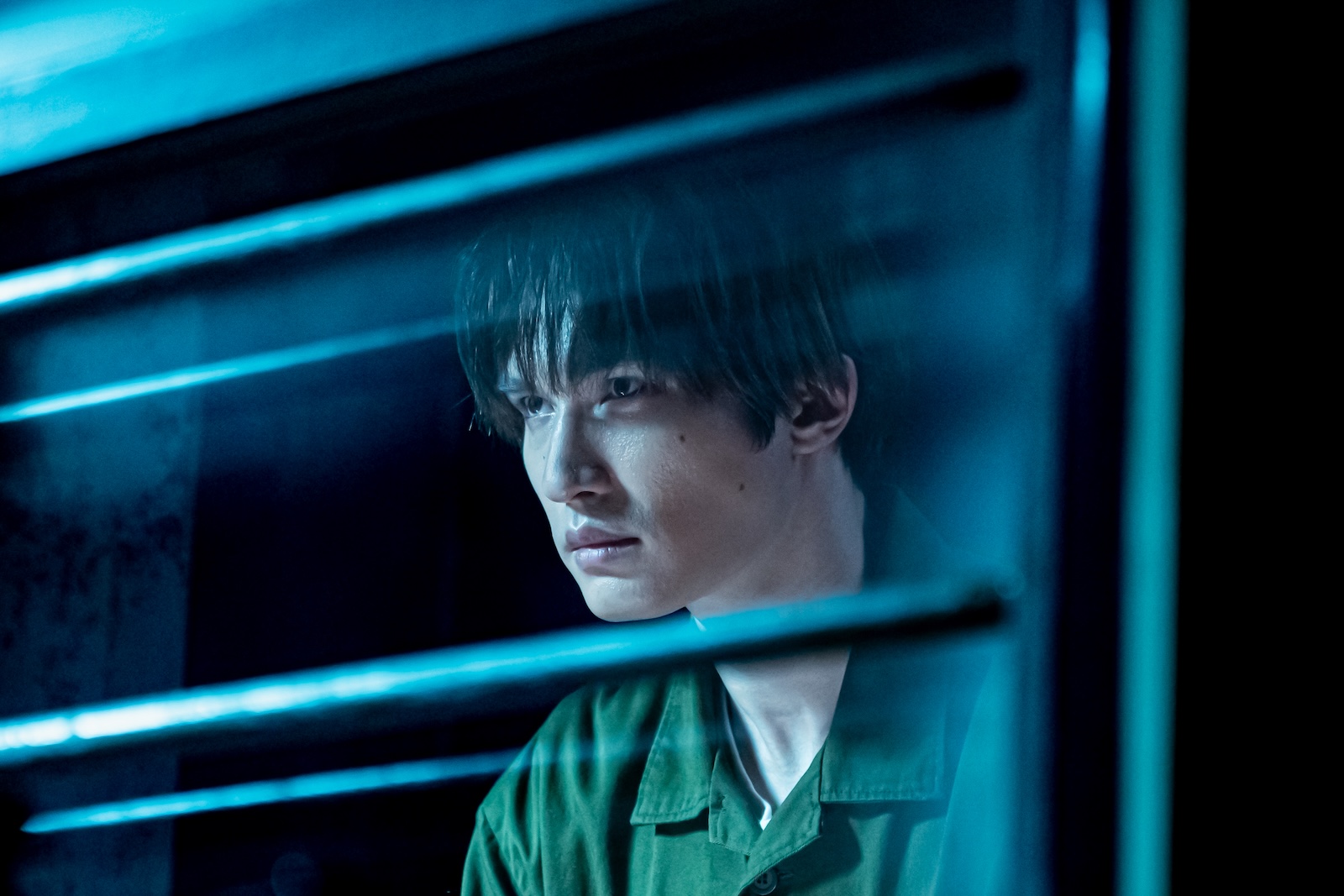 日曜ドラマ『パンチドランク・ウーマン-脱獄まであと××日-』に出演するジェシー(SixTONES)