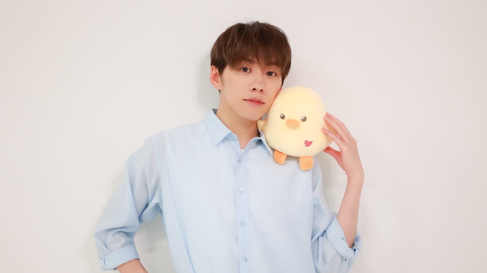 ドラマ『ぴーすおぶせーふ』に出演する基俊介(IMP.)