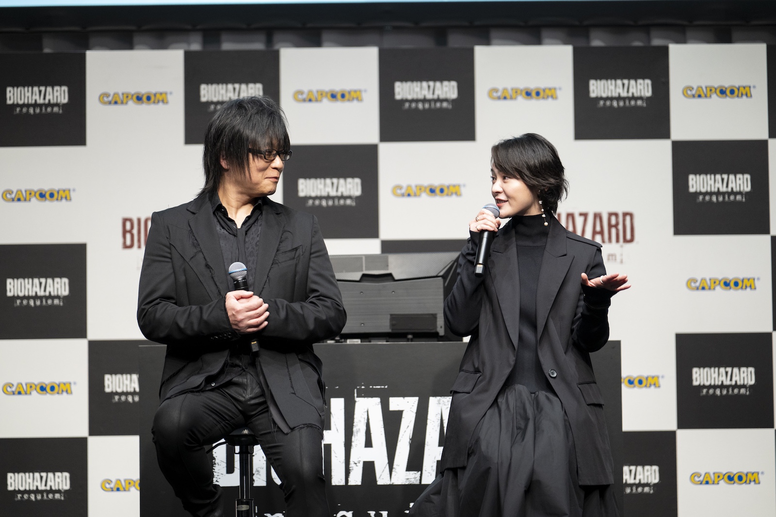 森川智之と貫地谷しほりの写真