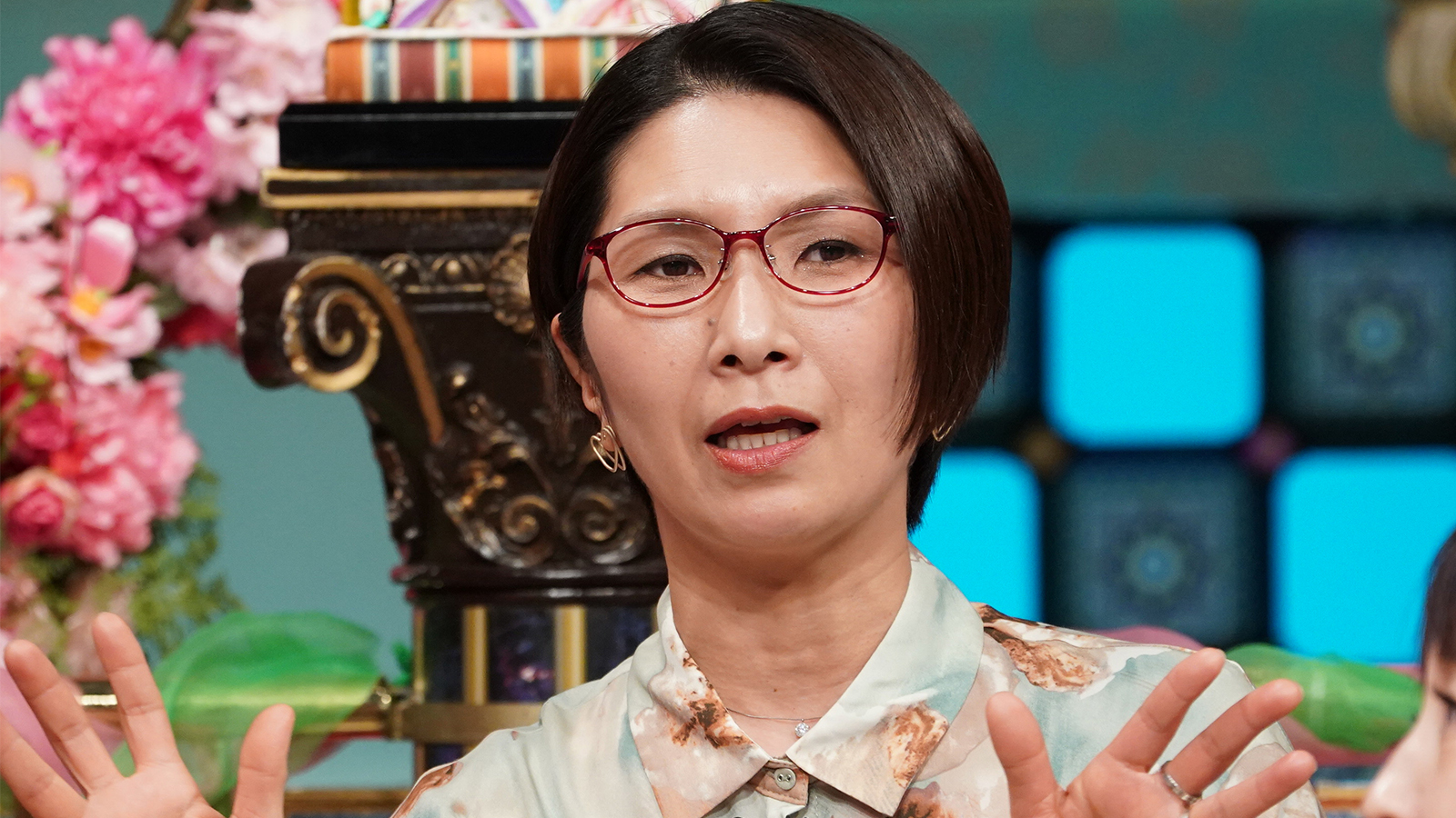 クワバタオハラ・くわばたりえの写真