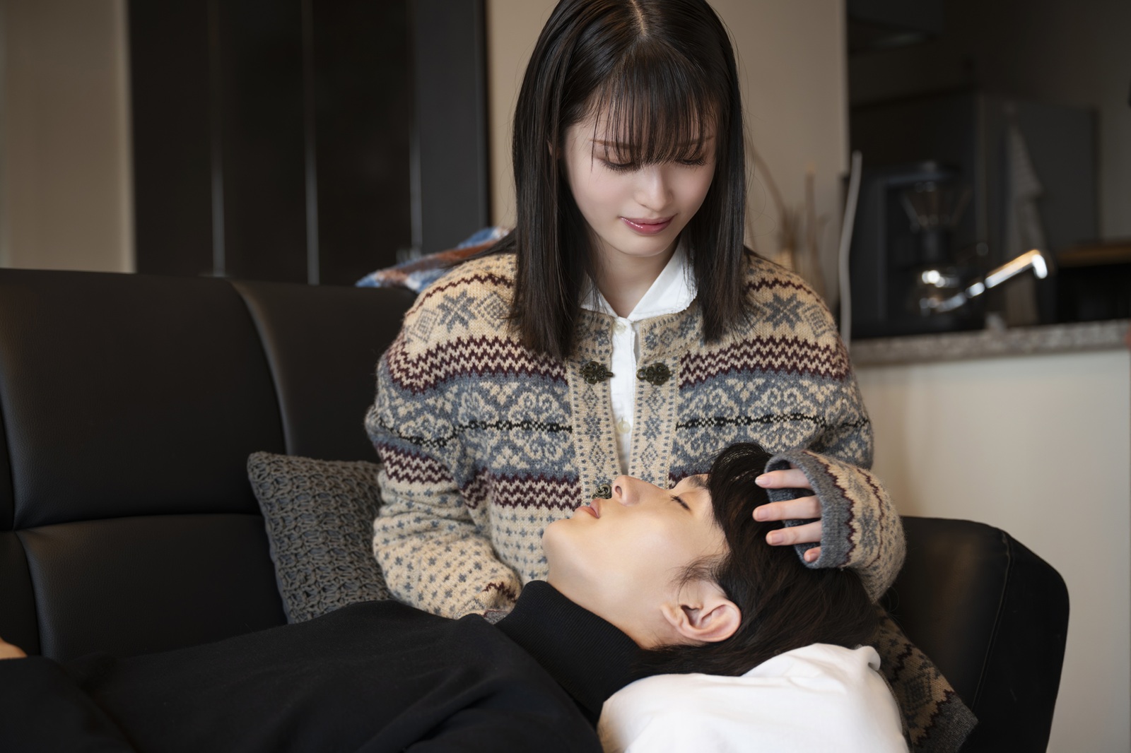 豊嶋花と山中柔太朗の写真