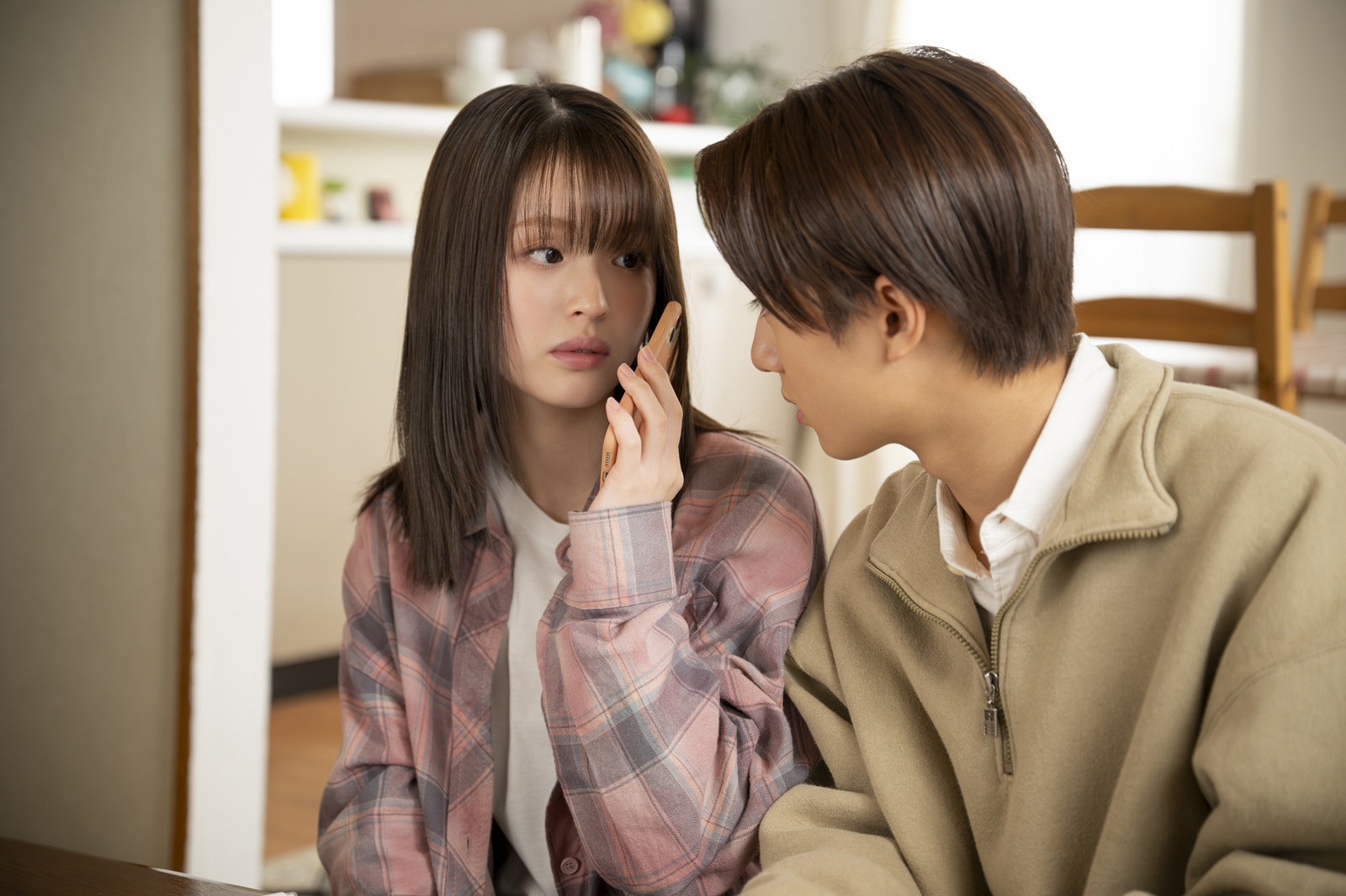 豊嶋花と大西利空の写真