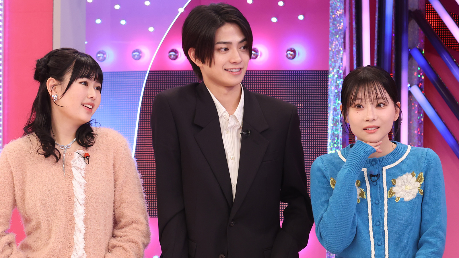 長浜広奈、重盛さと美の写真