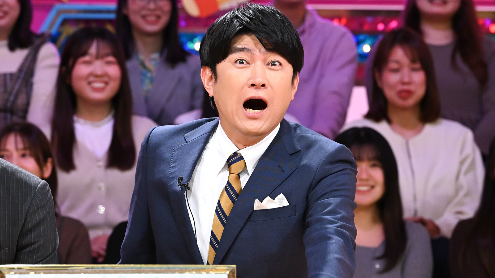 藤井貴彦の写真