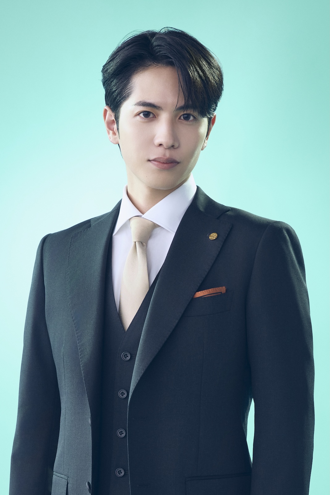 日曜ドラマ『10回切って倒れない木はない』に出演する志尊淳