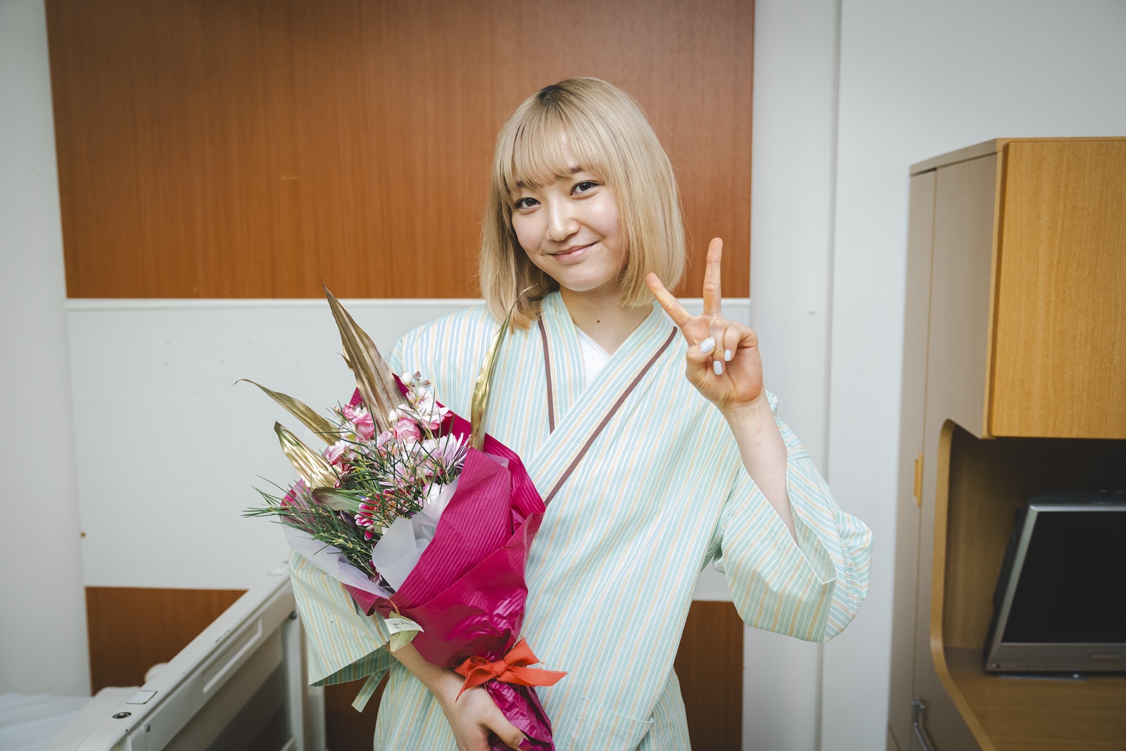 ドラマ『こちら予備自衛英雄補?!』に出演する小宮山莉渚