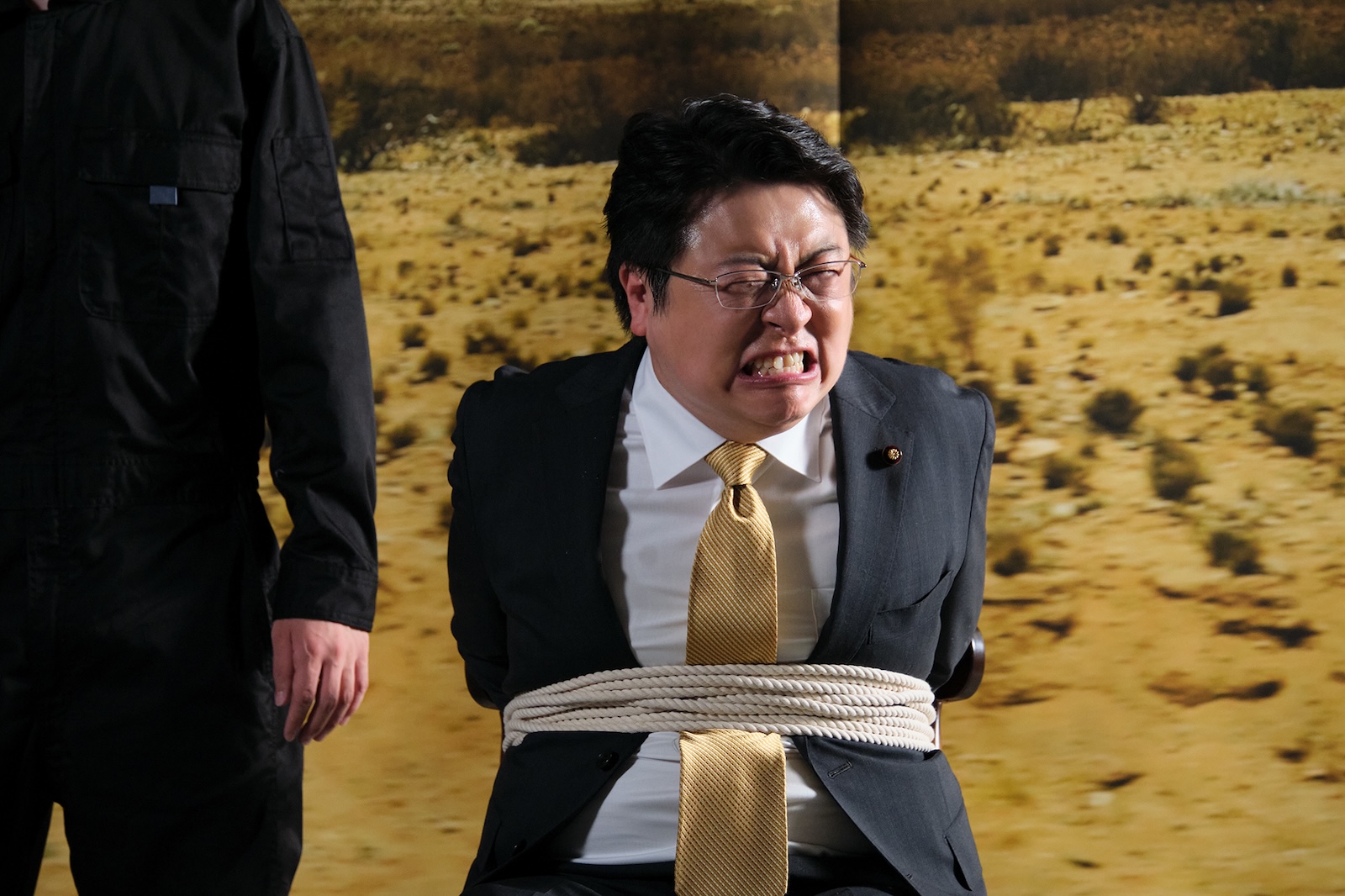 ドラマ『ぴーすおぶせーふ』に出演する吉田ウーロン太