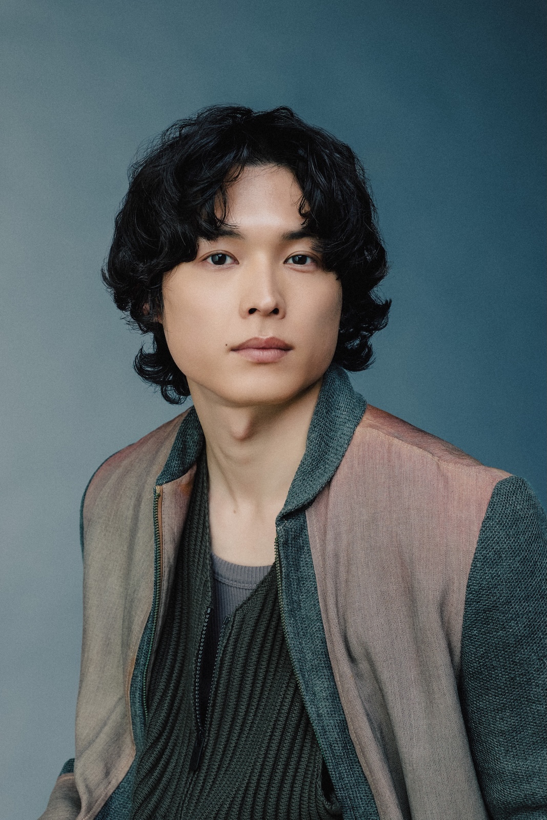 Netflixシリーズ『九条の大罪』に出演する松村北斗(SixTONES)