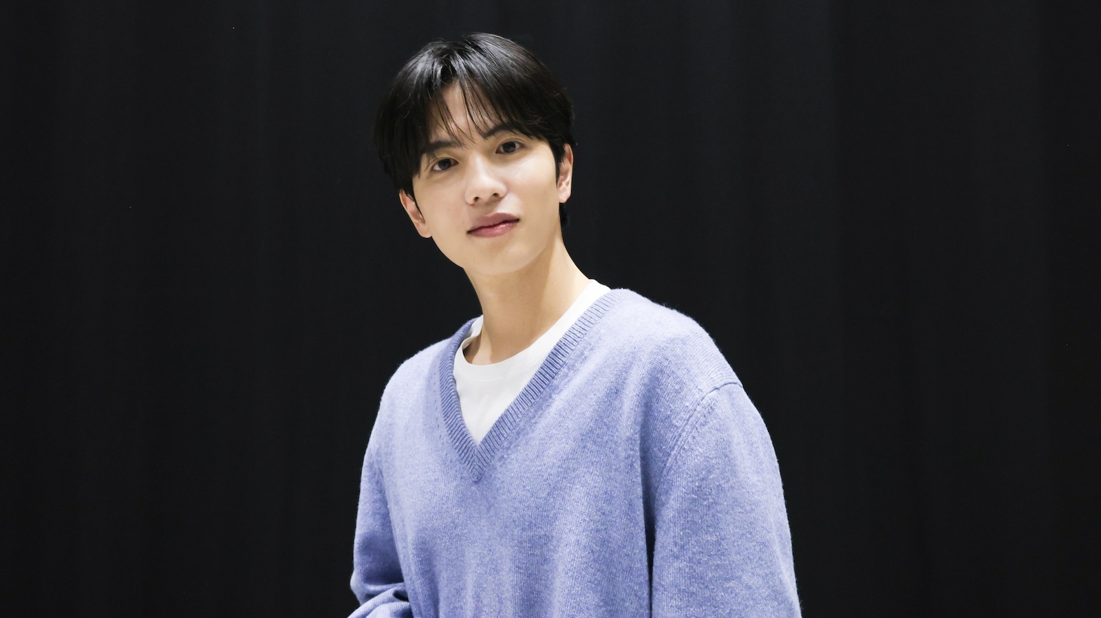 ドラマ『10回切って倒れない木はない』に出演する志尊淳