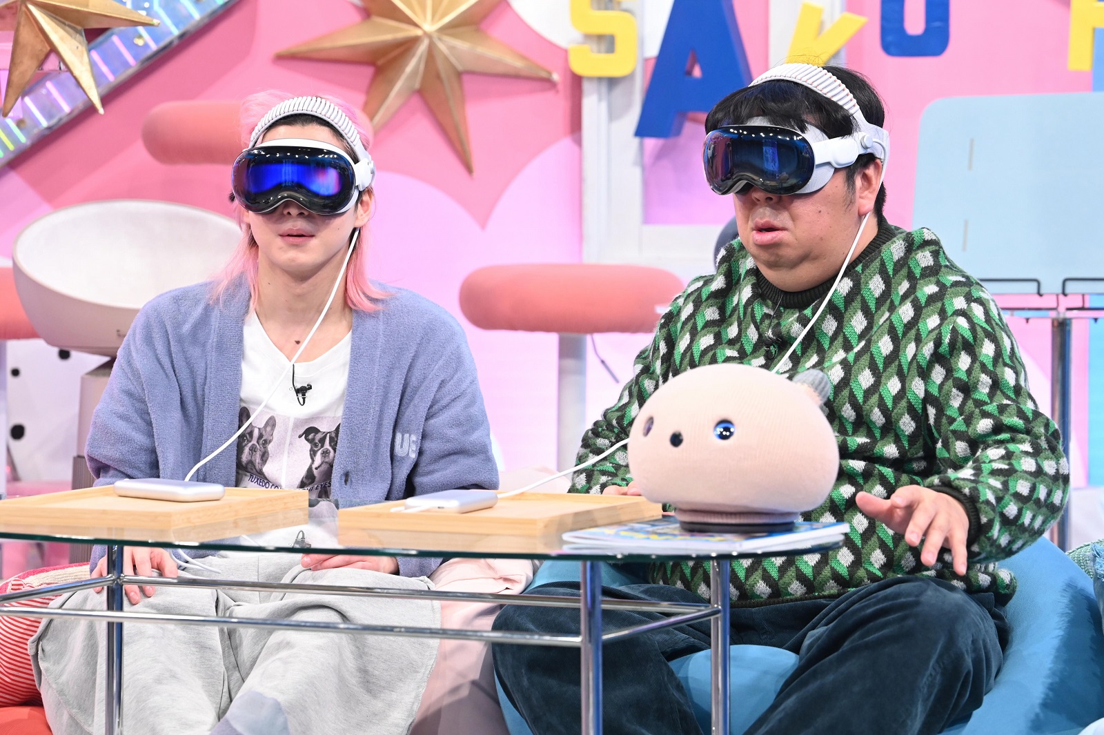 Snow Man・佐久間大介とバナナマン・日村勇紀の写真