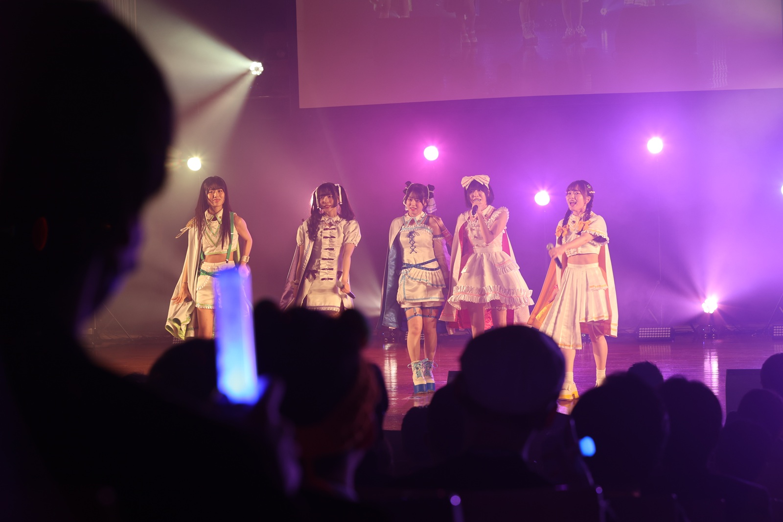 前橋ウィッチーズ（三波 春香・咲川ひなの・春日さくら・本村玲奈・百瀬帆南）の写真