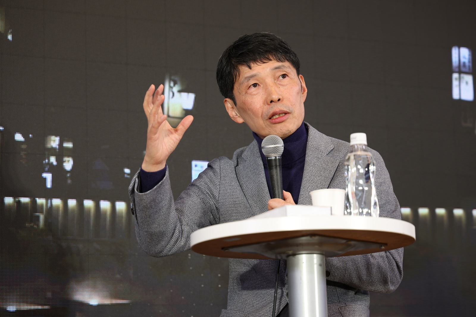 山本一太の写真