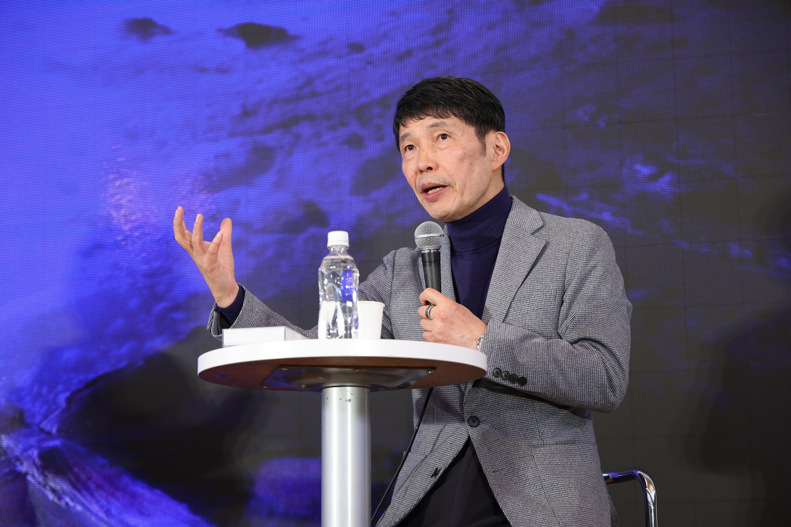 山本一太の写真