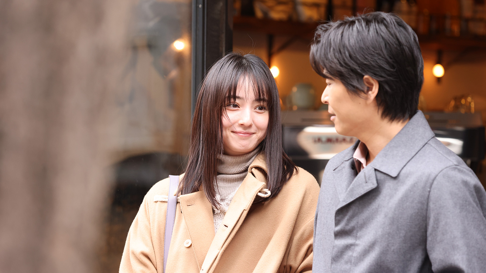 生島愛子（佐々木希）らの写真