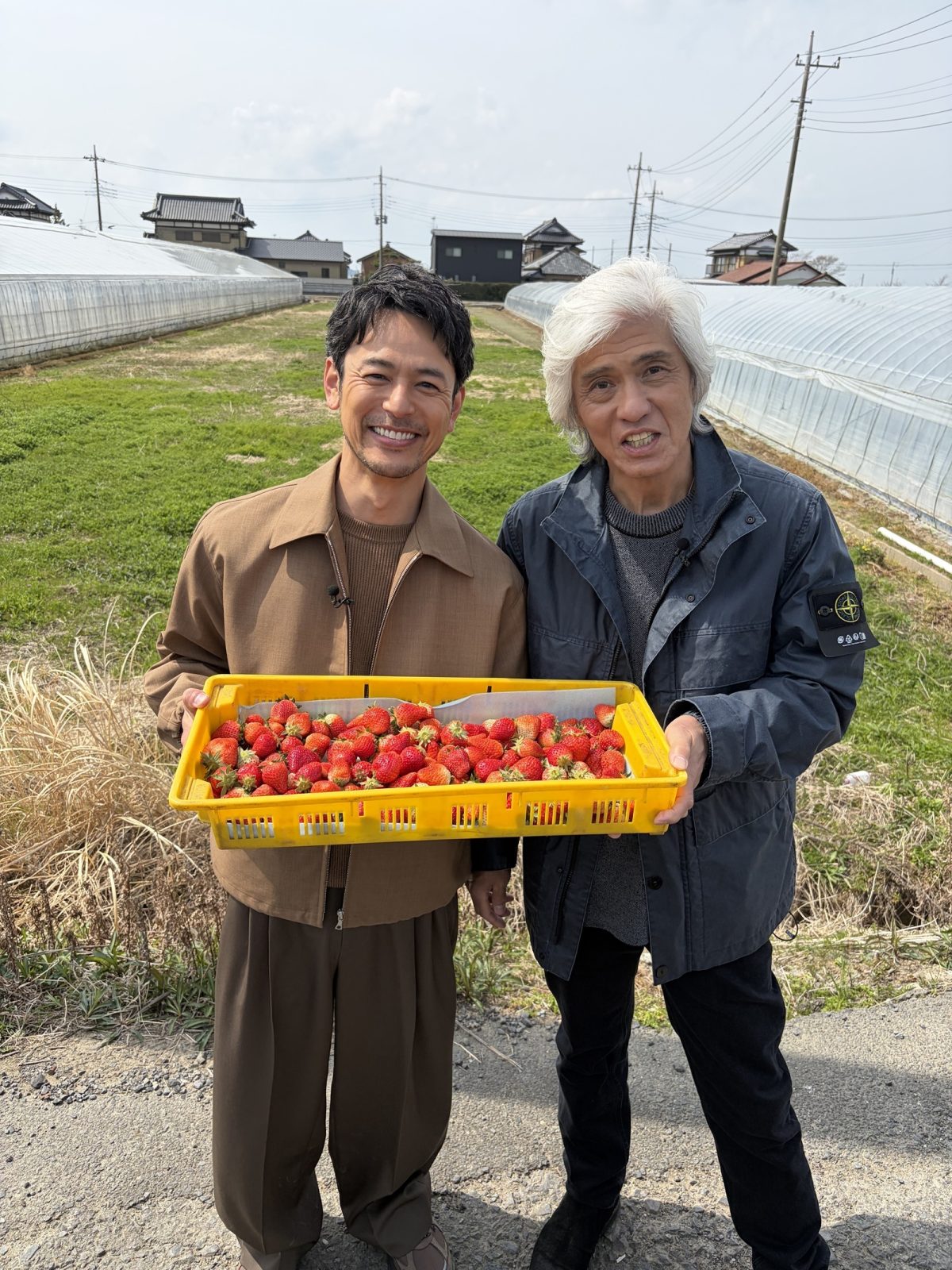 妻夫木聡と佐藤浩市の写真