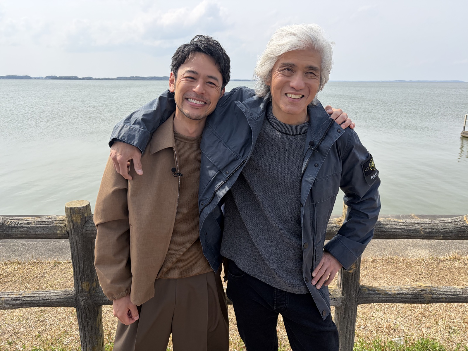 妻夫木聡と佐藤浩市の写真