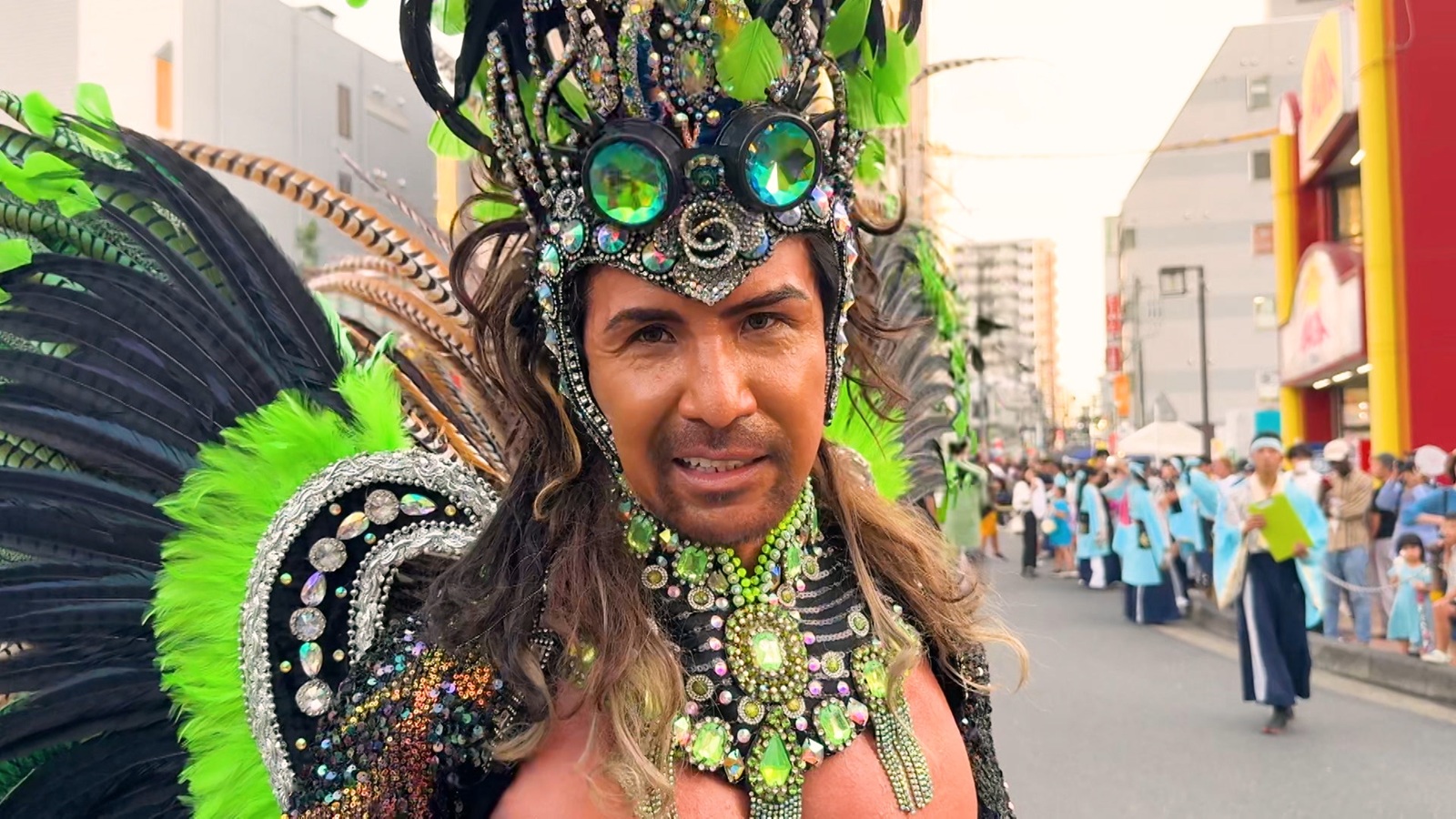 サンバダンサーの中島洋二さんの写真