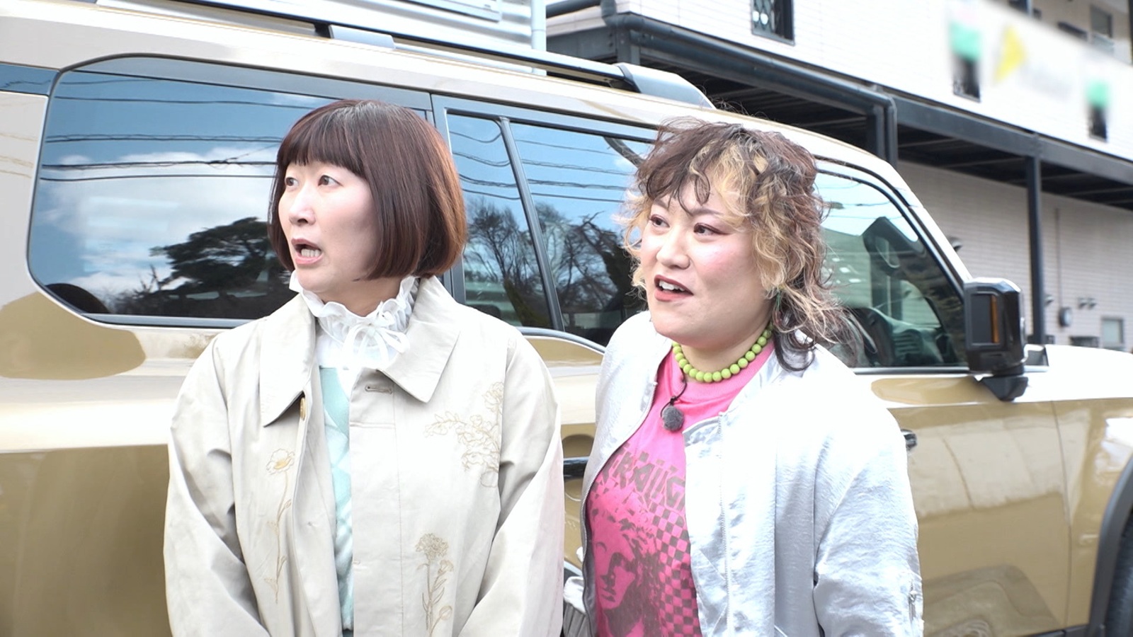 たんぽぽの川村エミコとフォーリンラブ・バービーの写真