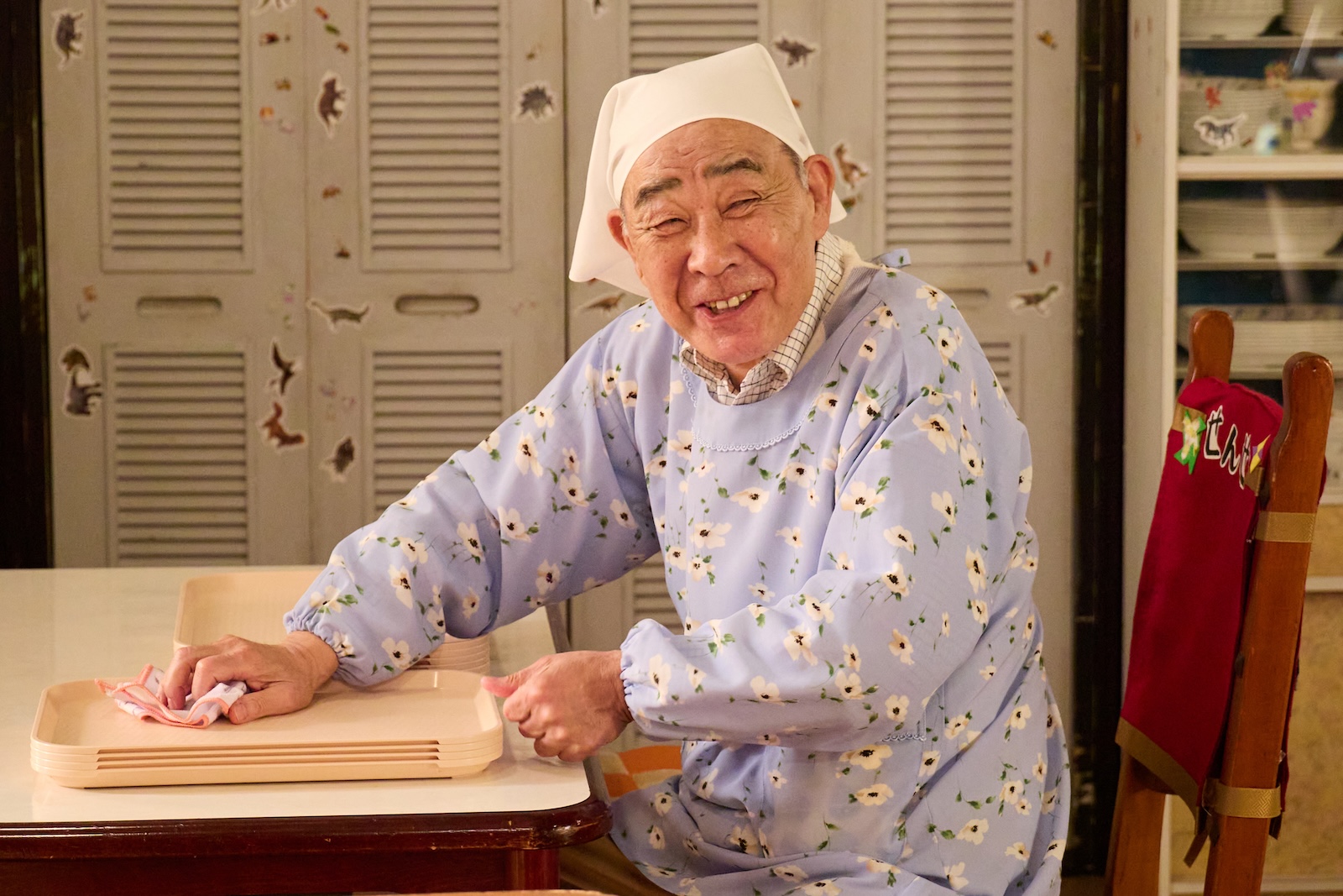 日曜ドラマ『10回切って倒れない木はない』に出演するでんでん