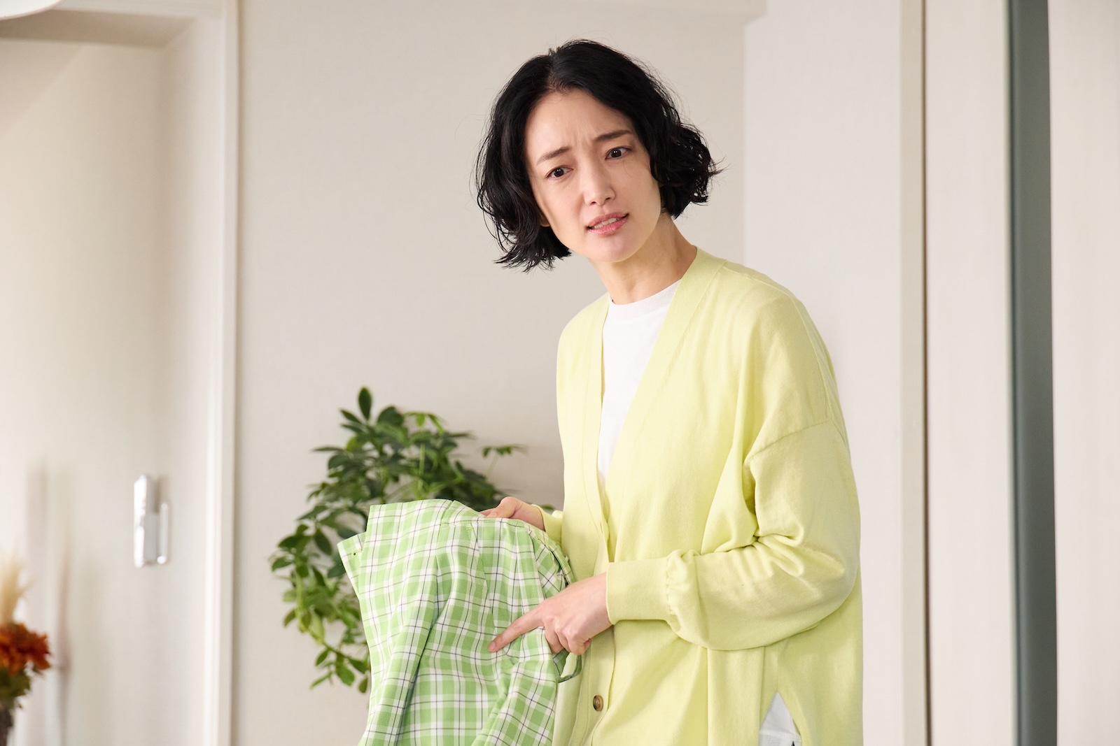 日曜ドラマ『10回切って倒れない木はない』に出演する入山法子