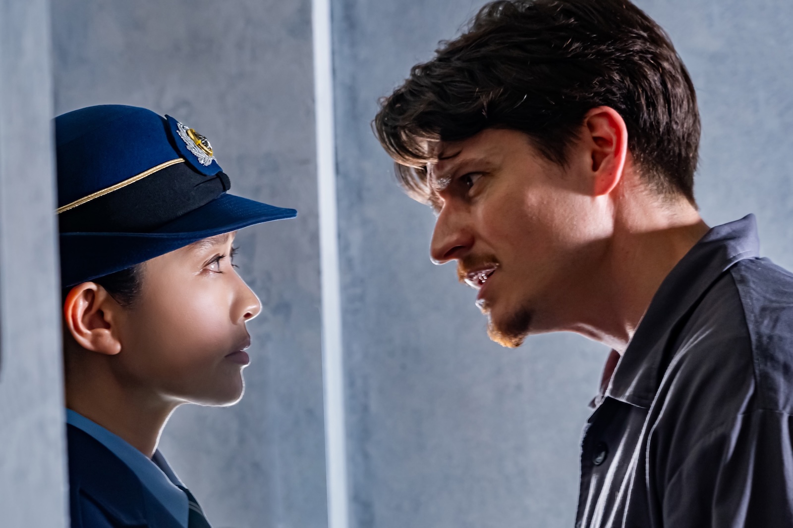 ドラマ『パンチドランク・ウーマン－脱獄まであと××日－』Season2に出演する篠原涼子、カイル カード