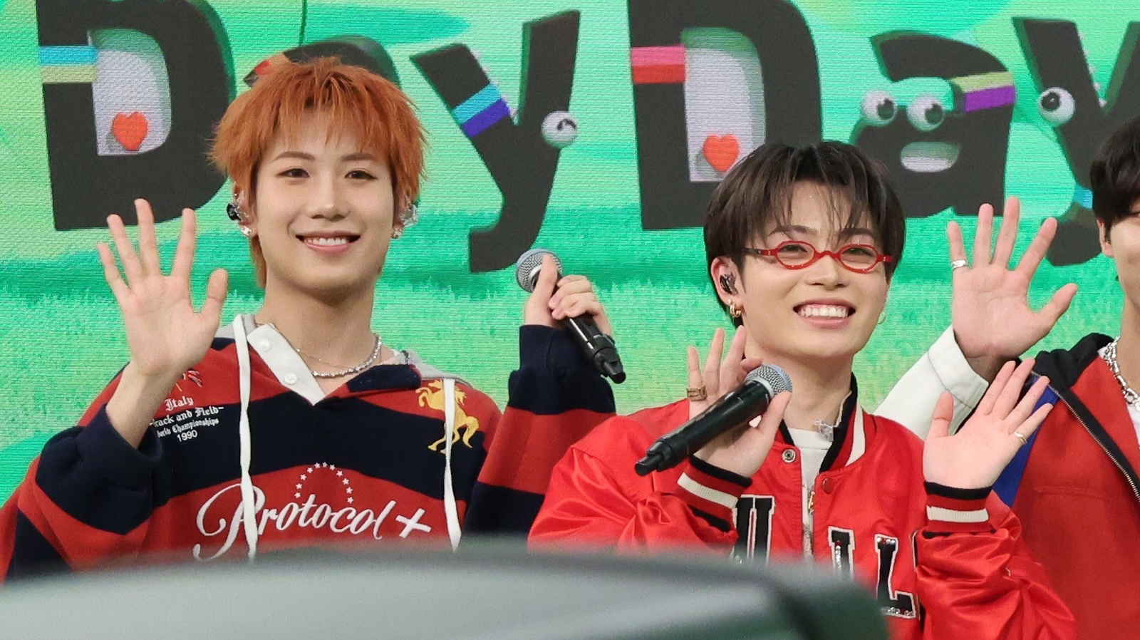 日本テレビ系情報番組『DayDay.』に出演したMAZZEL、HAYATO、RYUKI