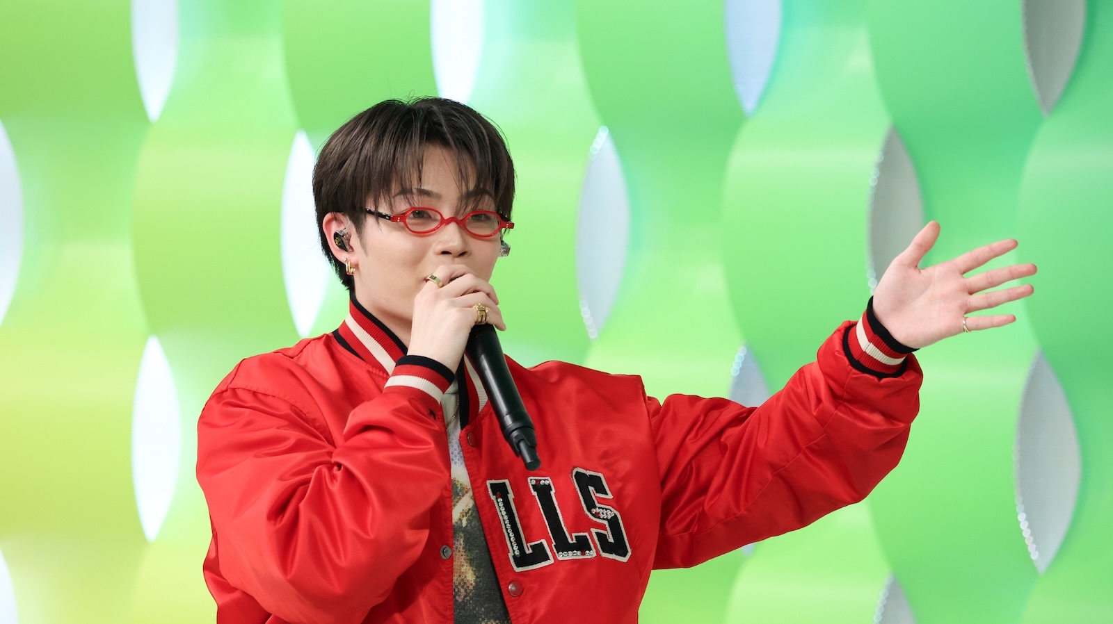 日本テレビ系情報番組『DayDay.』に出演したMAZZEL、RYUKI