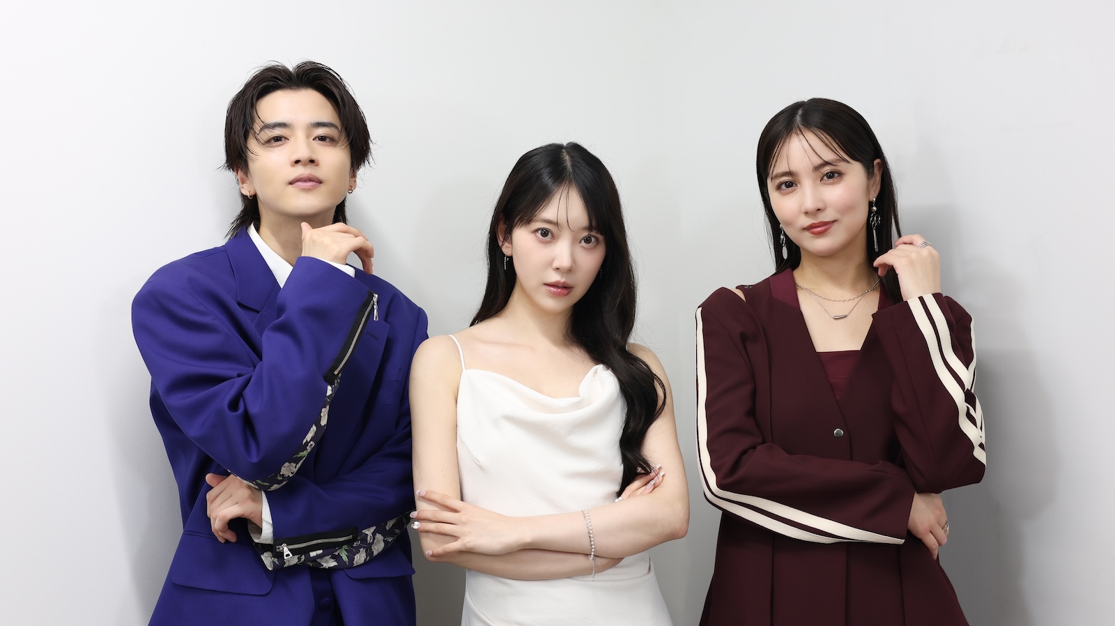 ドラマ『ディープリベンジ-顔を捨てた家政婦-』に出演する堀未央奈、石川恋、飯島寛騎