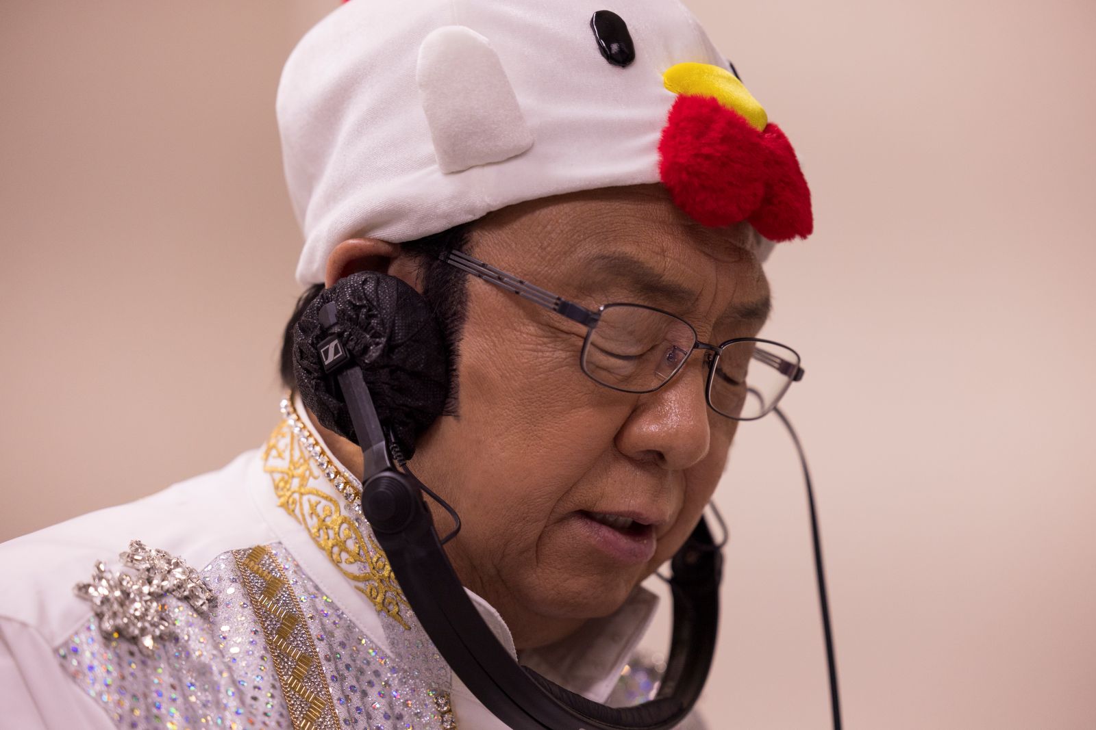 ローソン新CMに出演する梅沢冨美男