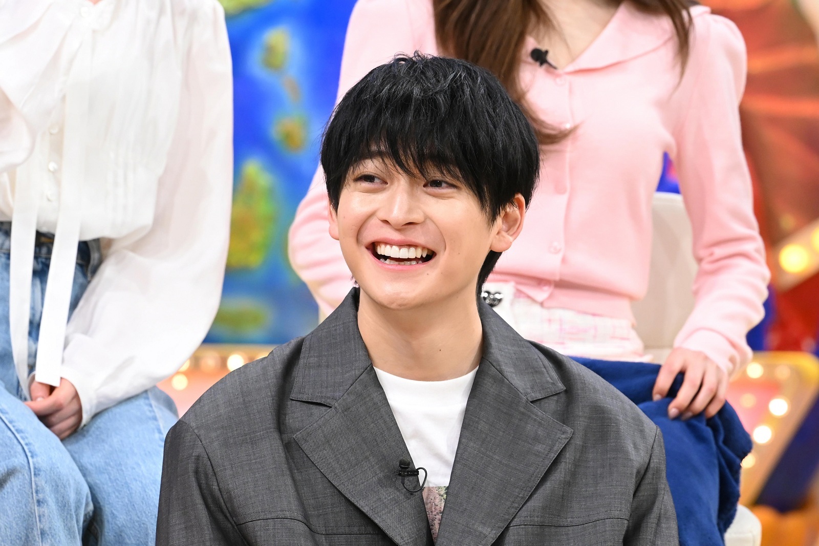 高橋文哉の写真