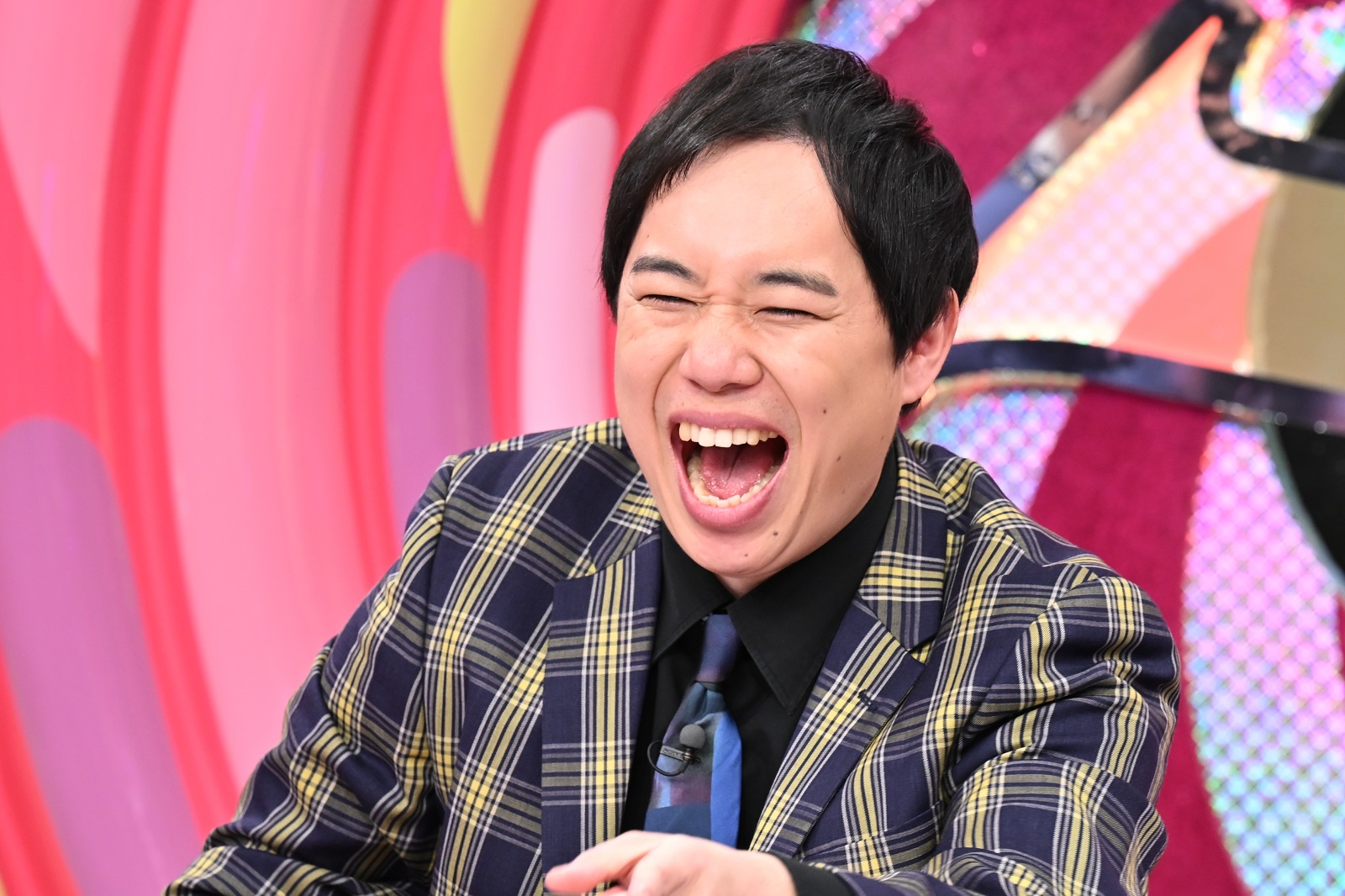 霜降り明星のせいやの写真