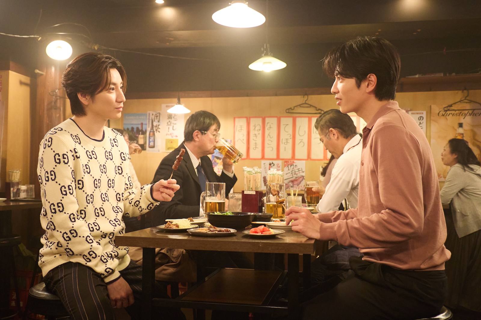 ドラマ『10回切って倒れない木はない』に出演する志尊淳、京本大我（SixTONES）