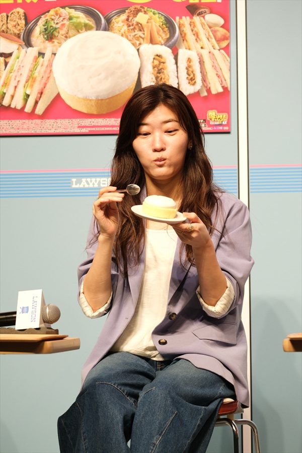 ヒコロヒーの写真