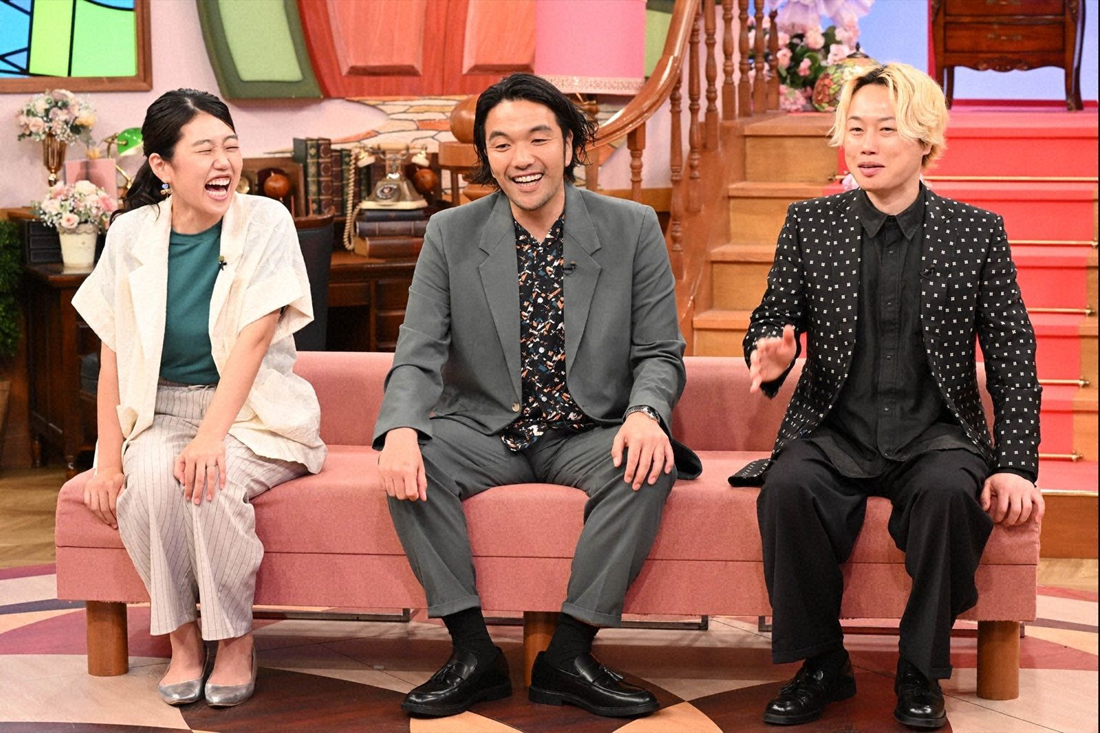 見取り図（盛山晋太郎・リリー）と横澤夏子の写真