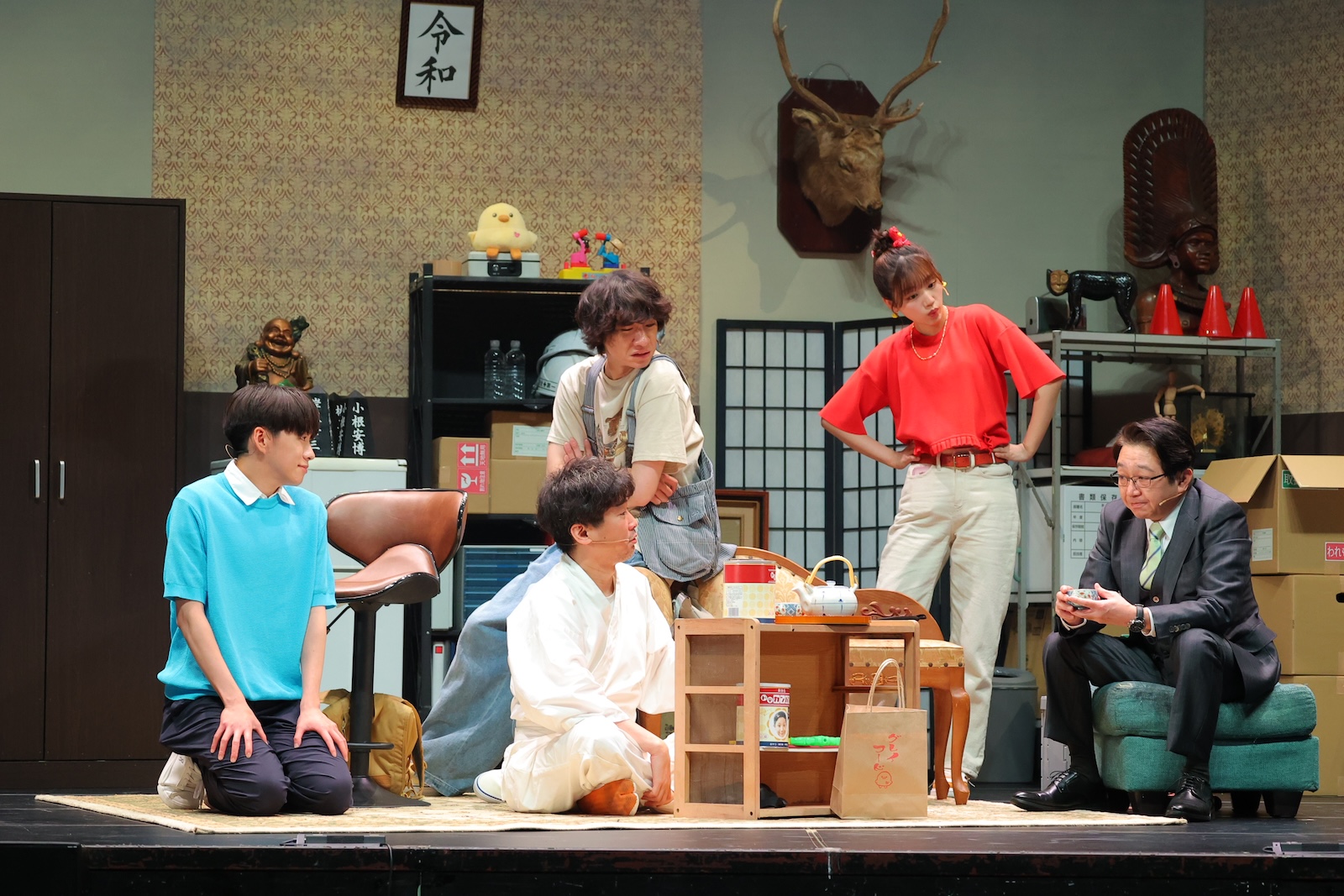 舞台『ぴーすおぶせーふ』に出演する基俊介（IMP.）・佐々木美玲・落合モトキ、山崎樹範、辻本耕志