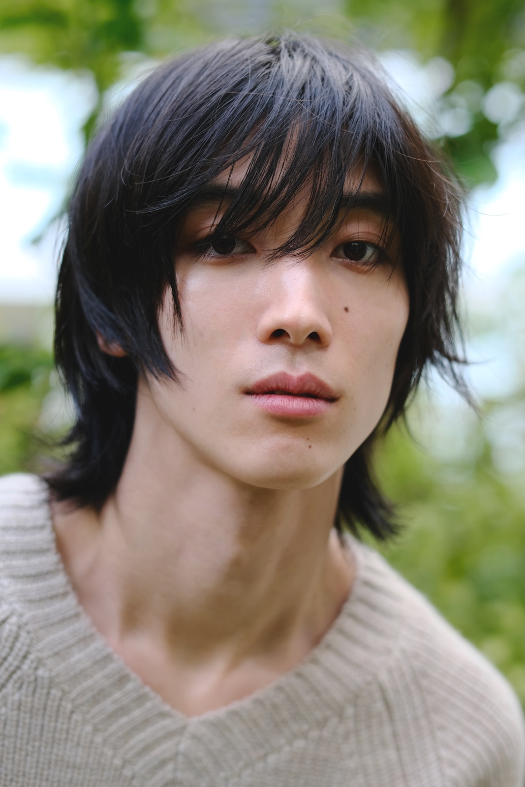 新ドラマ『陽キャ集団にいる芹沢は、俺の前だと様子がおかしい』に出演する四坂亮翔