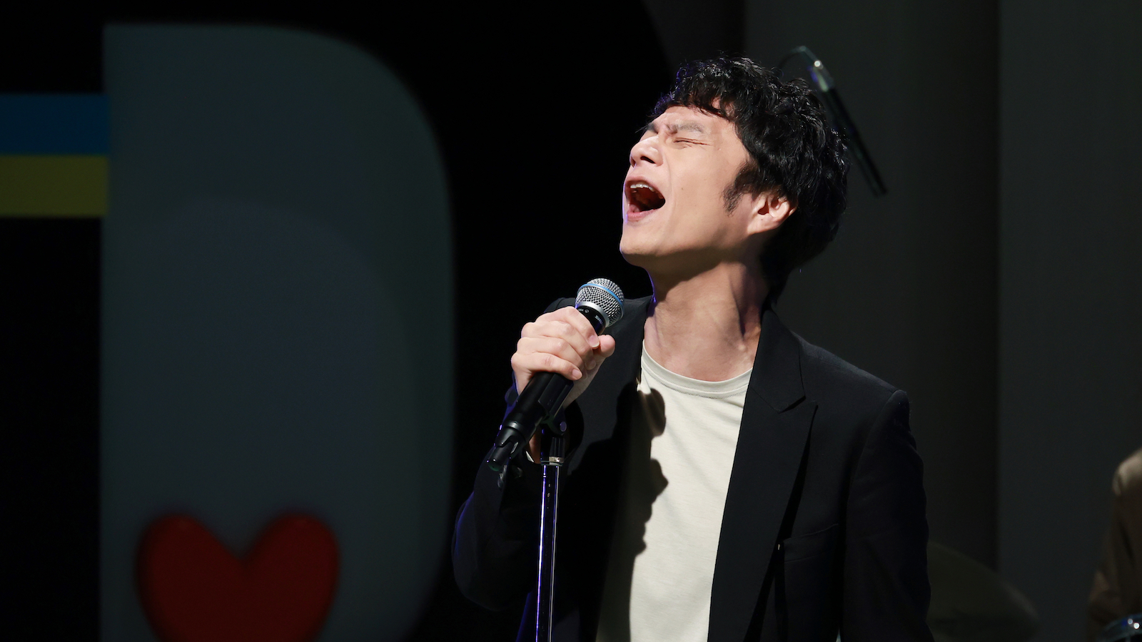 奇妙礼太郎の写真