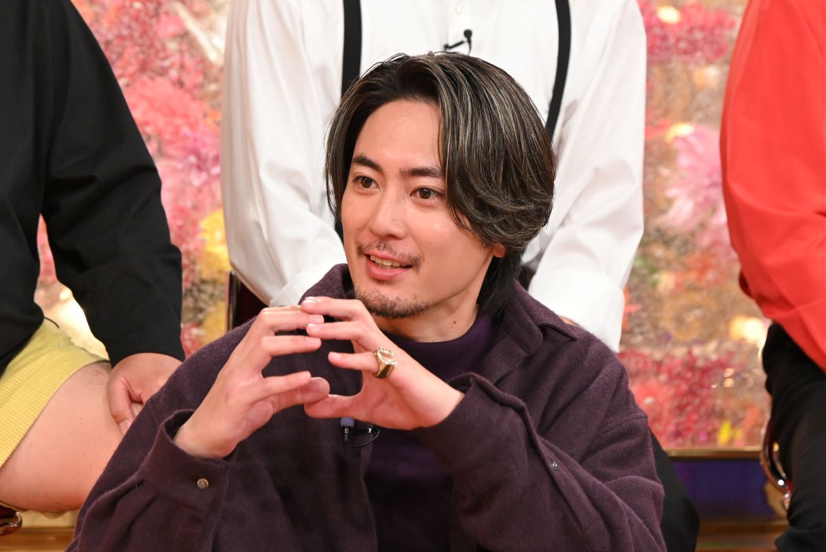 間宮祥太朗の写真